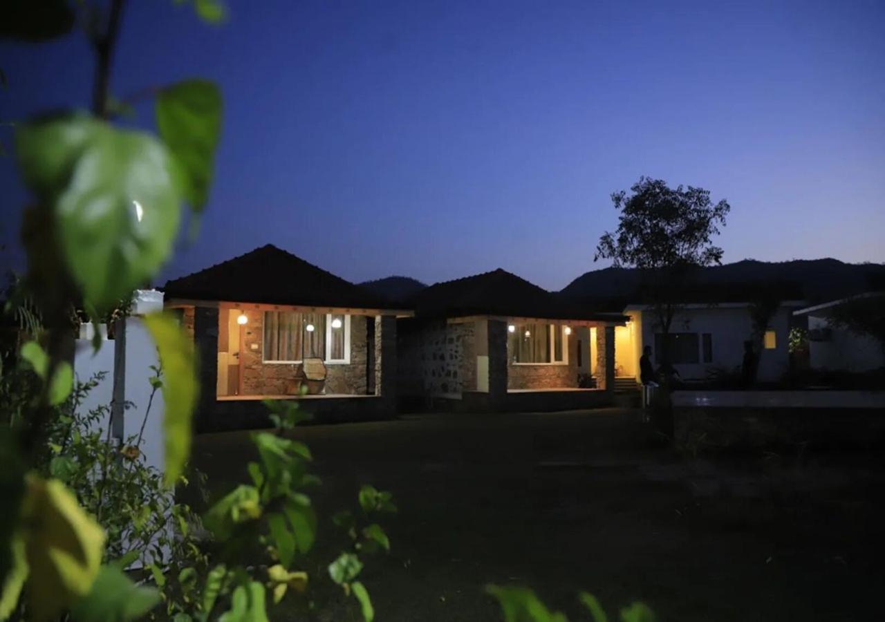 Virat Resorts, Sariska ,Rajasthan Bairāt Exteriör bild