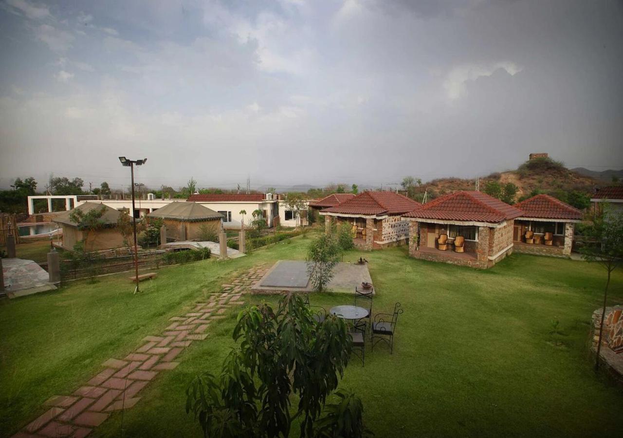 Virat Resorts, Sariska ,Rajasthan Bairāt Exteriör bild