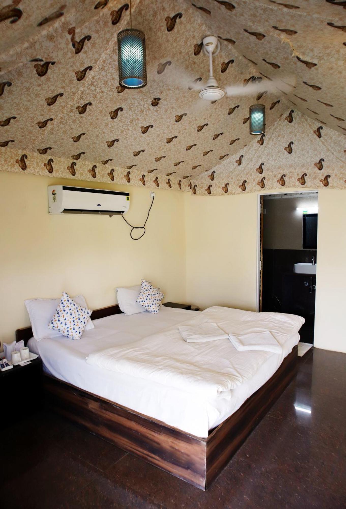 Virat Resorts, Sariska ,Rajasthan Bairāt Exteriör bild