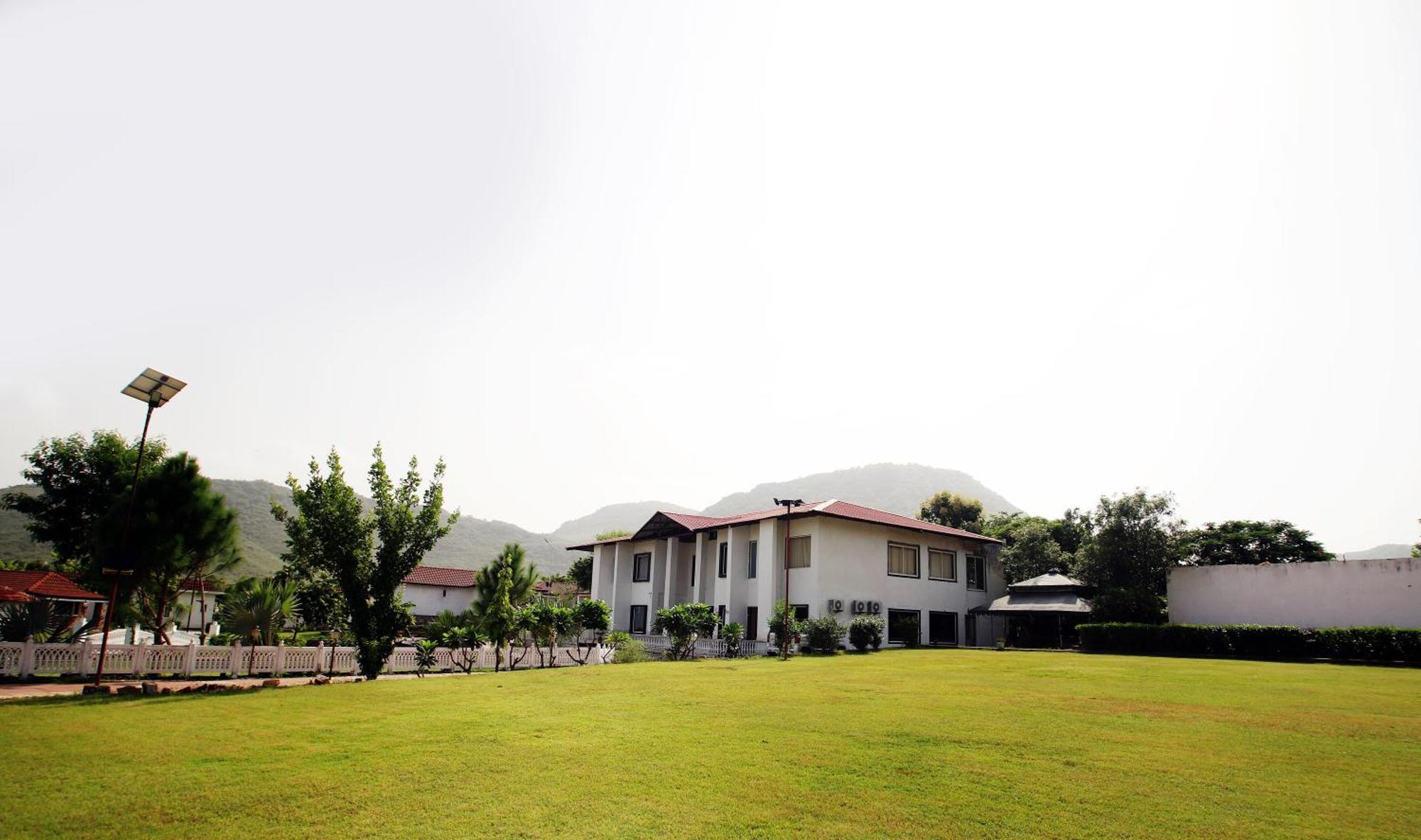 Virat Resorts, Sariska ,Rajasthan Bairāt Exteriör bild