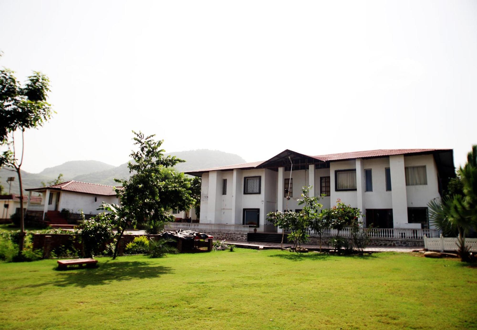 Virat Resorts, Sariska ,Rajasthan Bairāt Exteriör bild